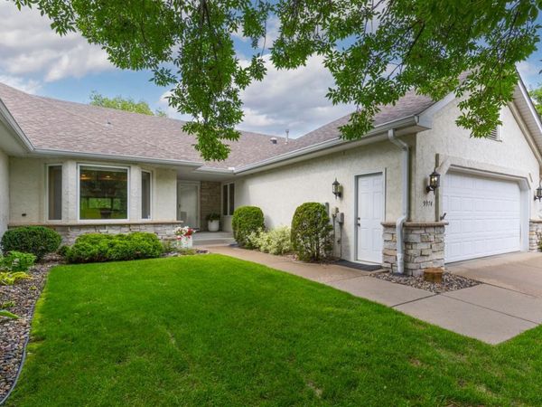 9974 Old Wagon Trail, Eden Prairie, MN 55347