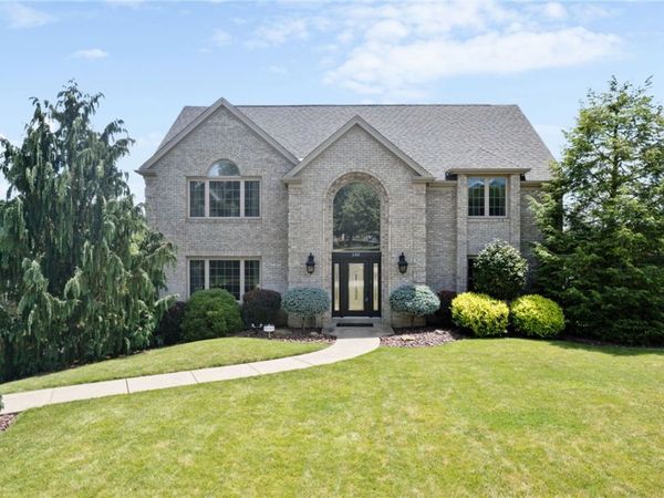 248 William Dr, Canonsburg, PA 15317