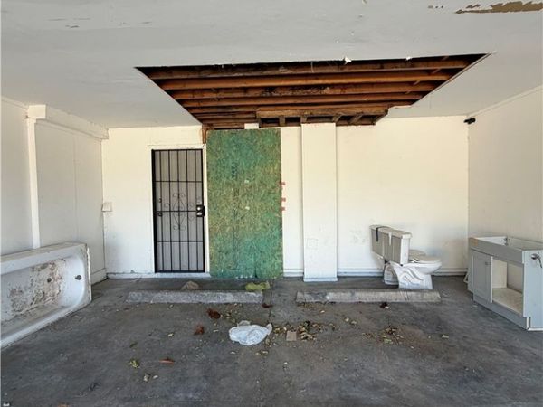 4710 Roberta Street , Unit 2, Las Vegas, NV 89119
