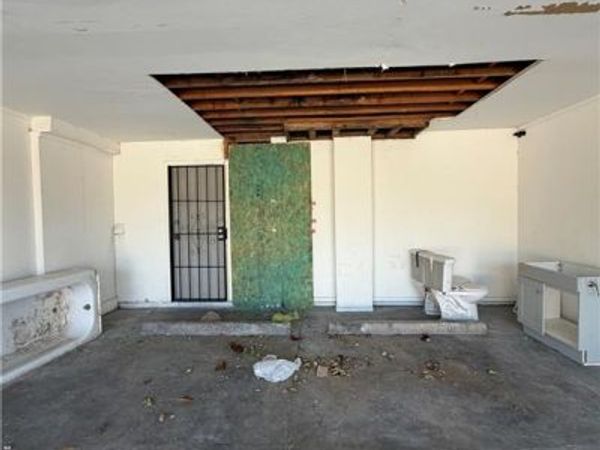 4710 Roberta Street , Unit 2, Las Vegas, NV 89119