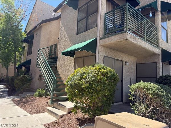 530 Elm Drive , Unit 105, Las Vegas, NV 89169