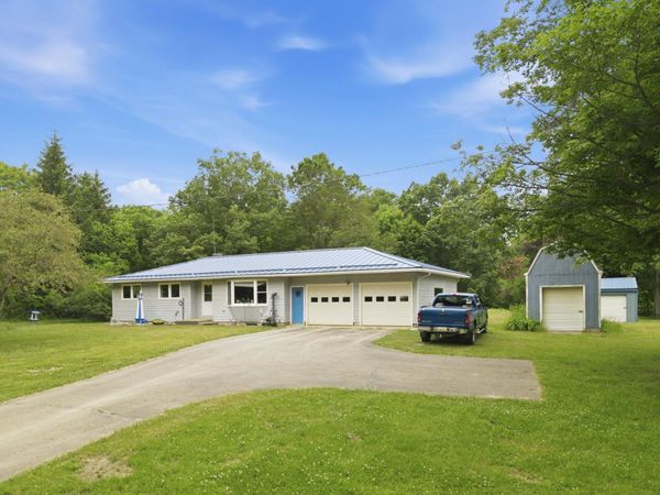 3543 104th Avenue, Allegan, MI 49010