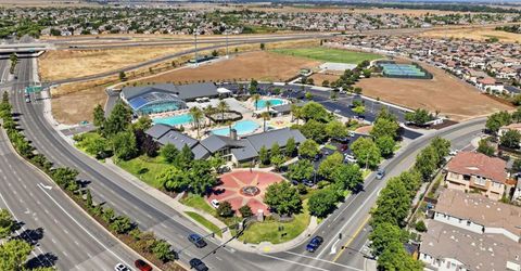 791 Equinox Loop, Lincoln, CA 95648 Photo