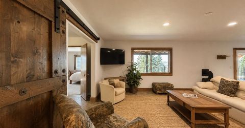 1127 Lassen View Dr, Westwood, CA 96137 Photo