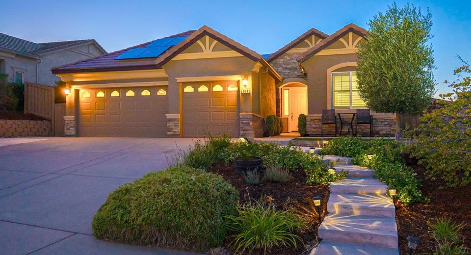 679 Lefevre Dr, Folsom, CA 95630 Photo