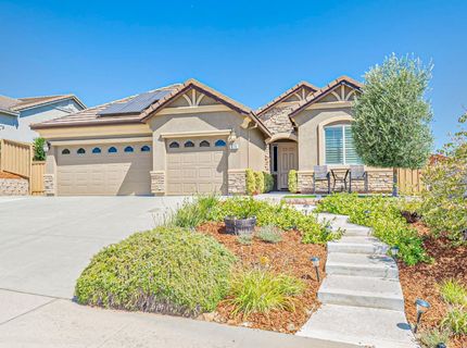 679 Lefevre Dr, Folsom, CA 95630 Photo