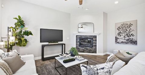 679 Lefevre Dr, Folsom, CA 95630 Photo