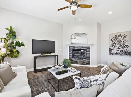 679 Lefevre Dr, Folsom, CA 95630 Photo