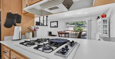 2615 Water Tree Way, Sacramento, CA 95826 Photo