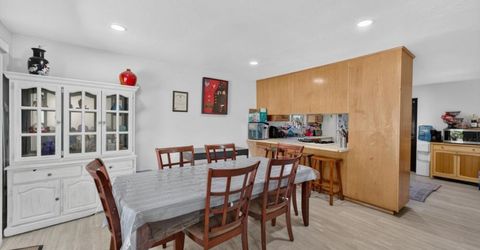 2615 Water Tree Way, Sacramento, CA 95826 Photo