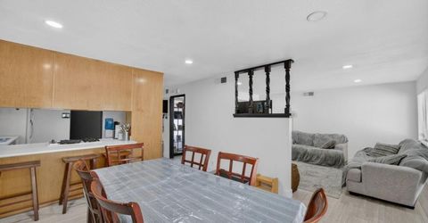 2615 Water Tree Way, Sacramento, CA 95826 Photo