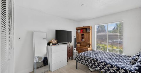 2615 Water Tree Way, Sacramento, CA 95826 Photo