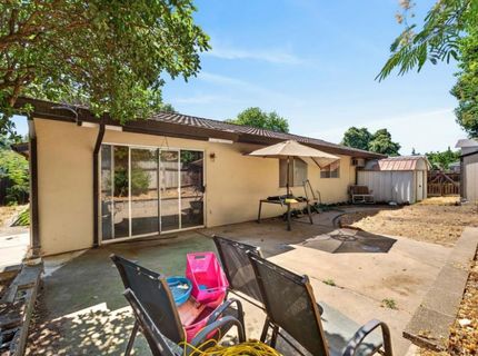 2615 Water Tree Way, Sacramento, CA 95826 Photo