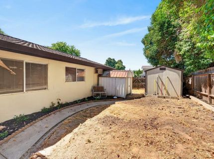 2615 Water Tree Way, Sacramento, CA 95826 Photo