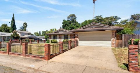 2615 Water Tree Way, Sacramento, CA 95826 Photo