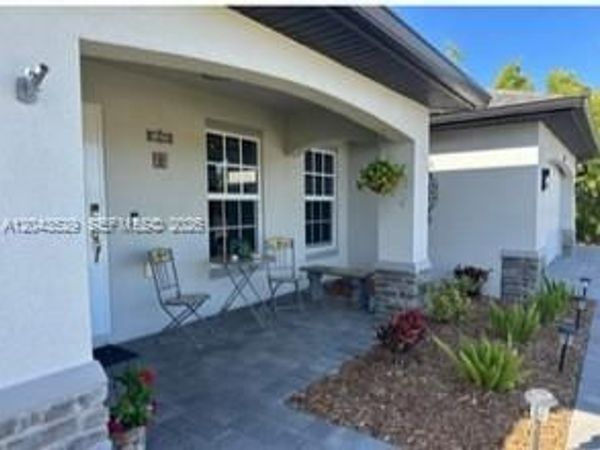 4602 NW 36 Pl , Cape Coral, FL 33993