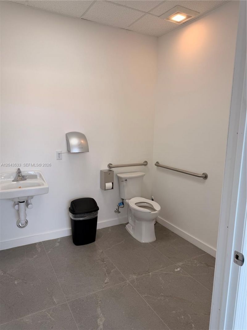 665 E 49 St , Hialeah, FL 33013 Photo