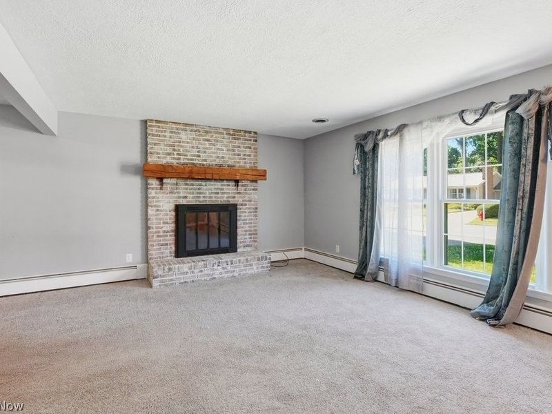 136 Pinehurst Road, Munroe Falls, OH 44262 Photo 6