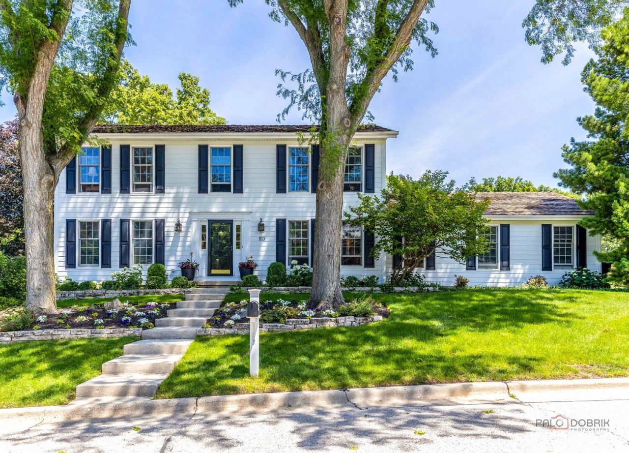1110 Furlong Drive, Libertyville, IL 60048 Main Photo