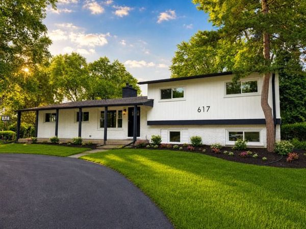 617 S Busse Road, Mount Prospect, IL 60056