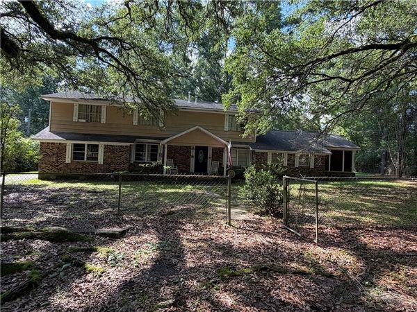 36 GULF CAMP Circle, Lumberton, MS 39455