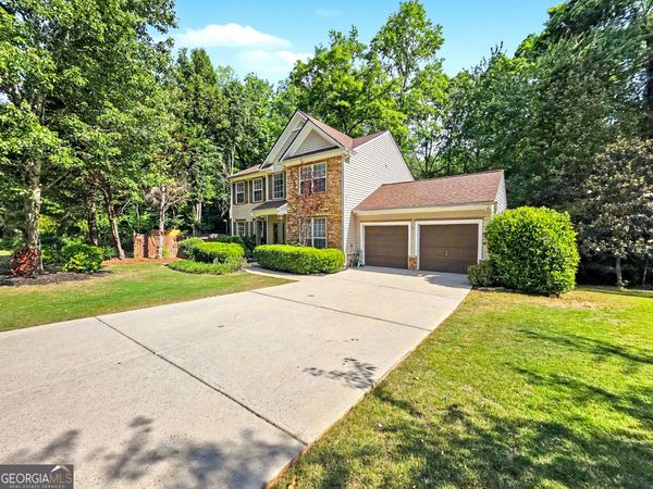 332 Chamberlyn Lane, Hiram, GA 30141