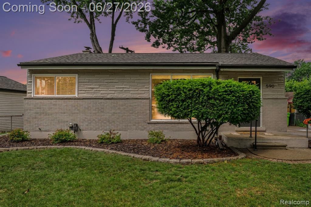 590 Hecht Drive, Madison Heights, MI 48071 Main Photo