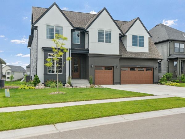 18239 102nd Place N, Maple Grove, MN 55311