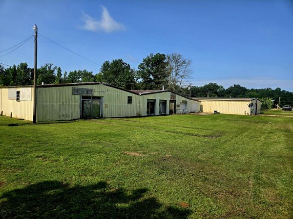 3498 Veterans, Pontotoc, MS 38863