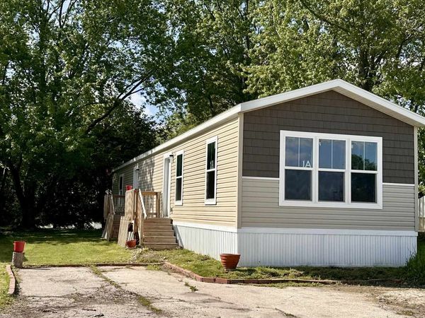 450 Wall Street, Unit 1A, Denmark, WI 54208