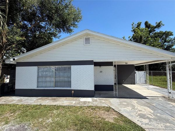 1111 E OKALOOSA AVENUE , TAMPA, FL 33604