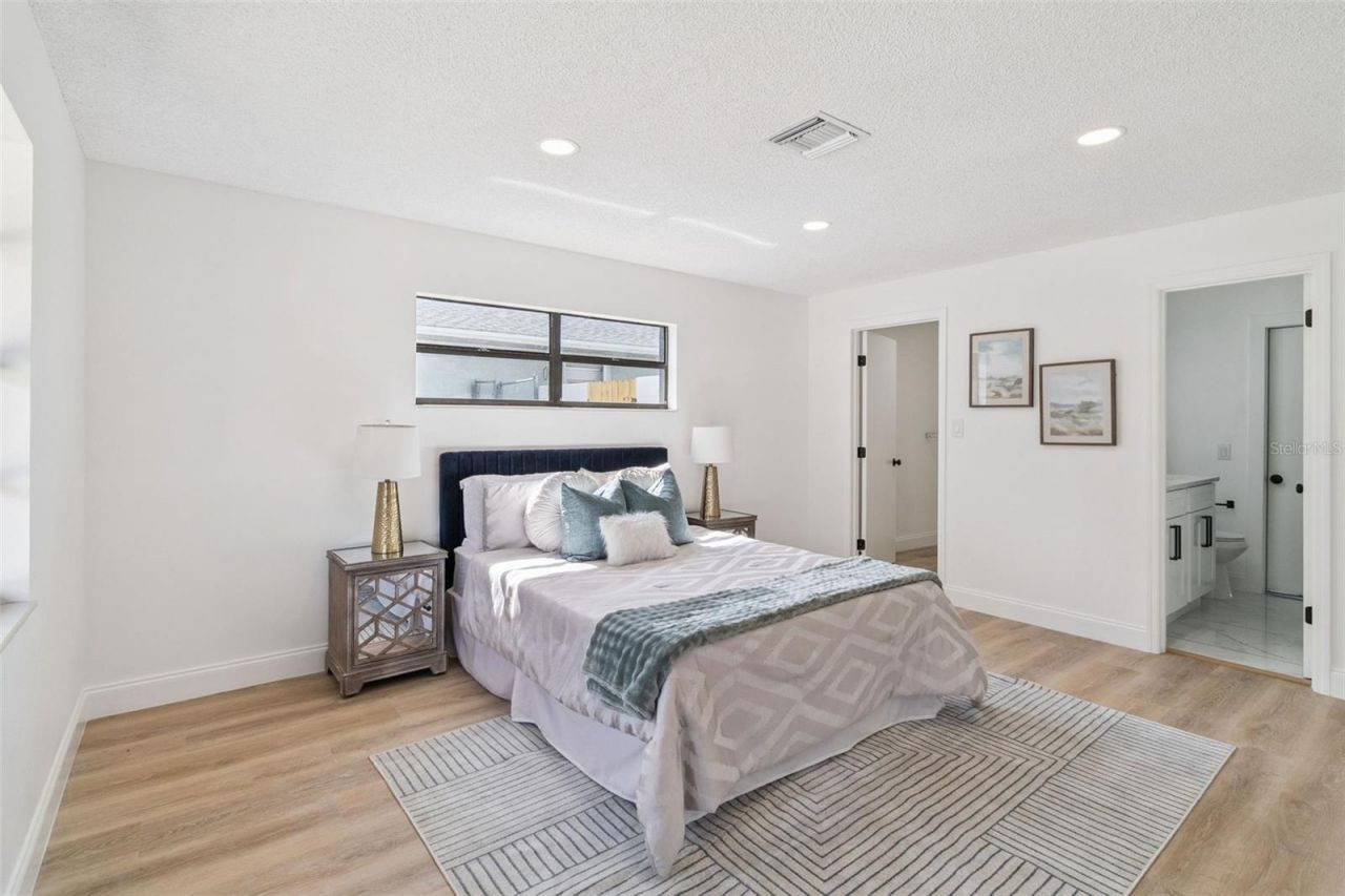 381 E Riviera Boulevard, Indialantic, FL 32903 Photo