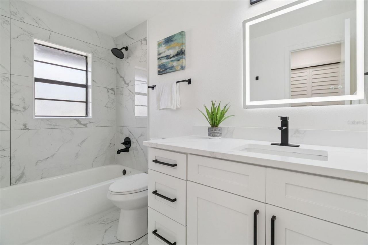 381 E Riviera Boulevard, Indialantic, FL 32903 Photo
