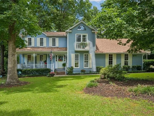 5137 Camilla Court SW, Lilburn, GA 30047