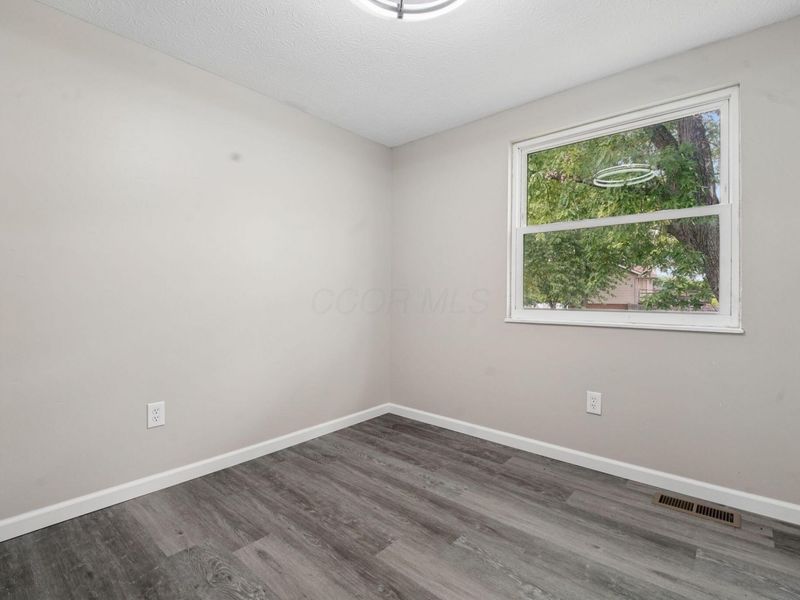 3255 Winding Creek Drive, Columbus, OH 43223 Photo 18