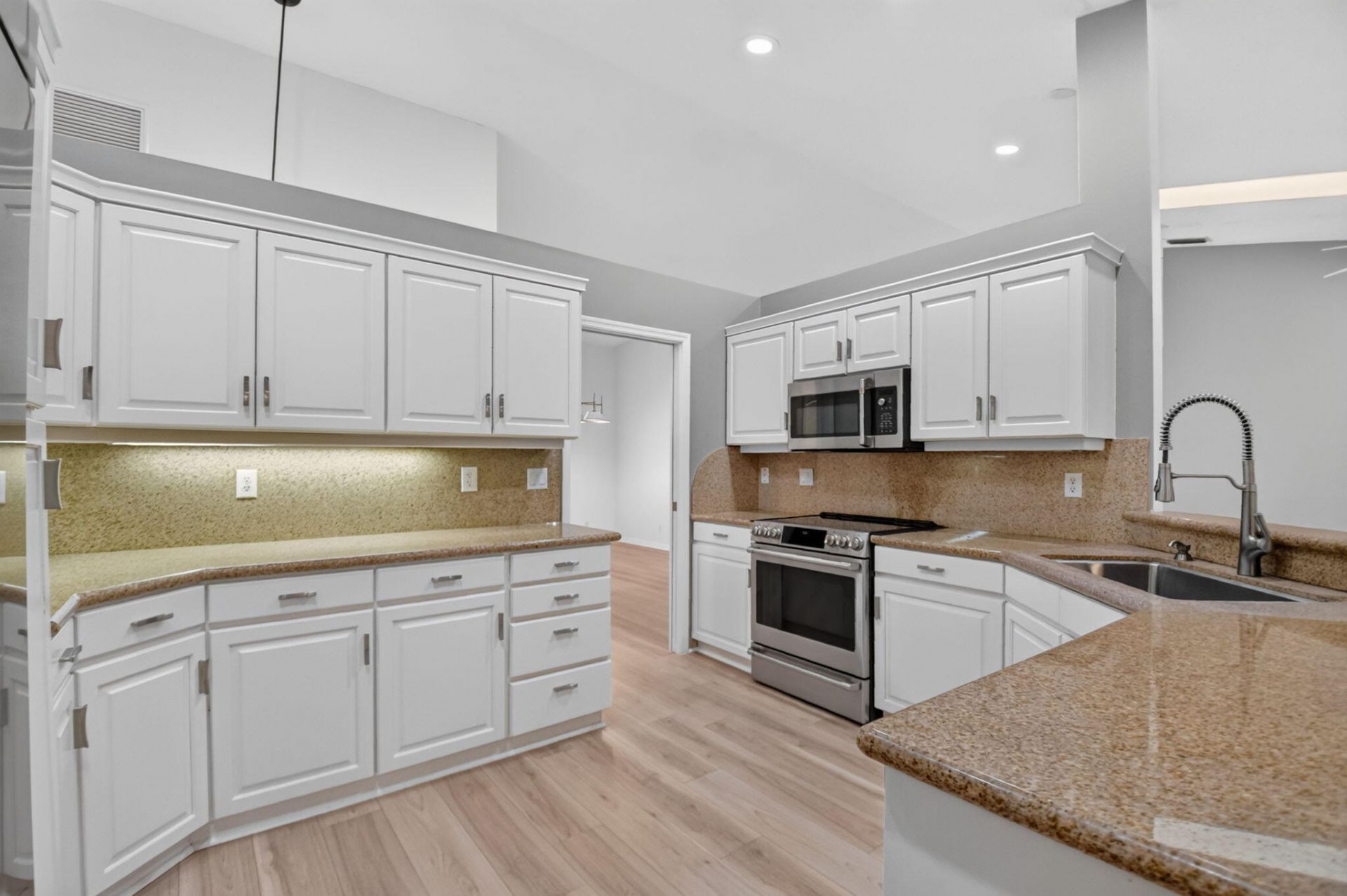 13578 Chatsworth Village Drive, Wellington, FL 33414 Photo