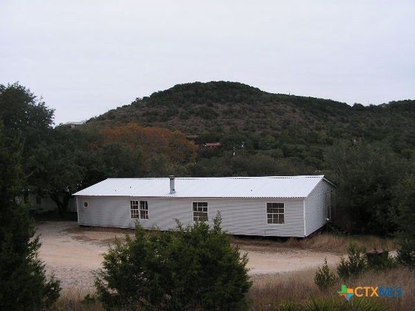 156 Sonnyland Drive, Canyon Lake, TX 78133