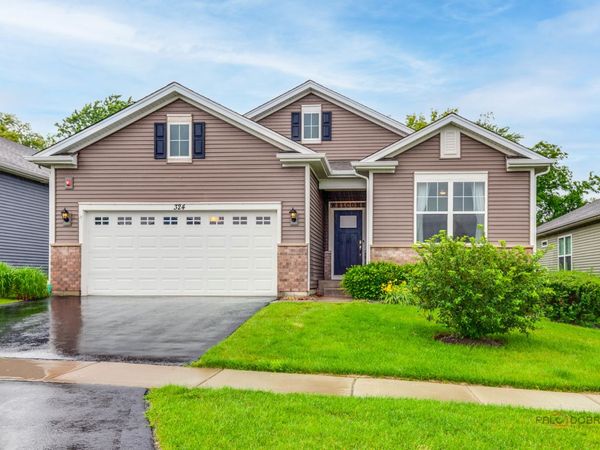 324 South Fork Drive , Gurnee, IL 60031