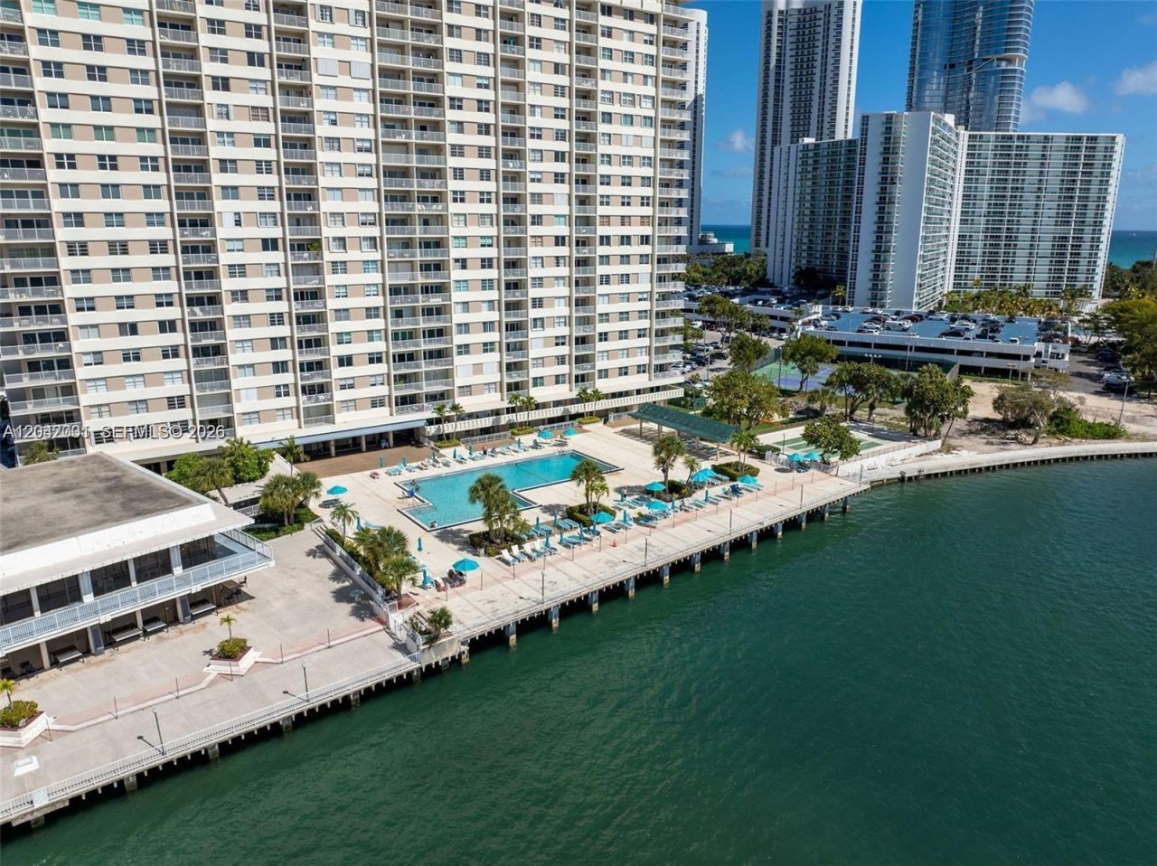 500 Bayview Dr, Unit 232, Sunny Isles Beach, FL 33160 Photo