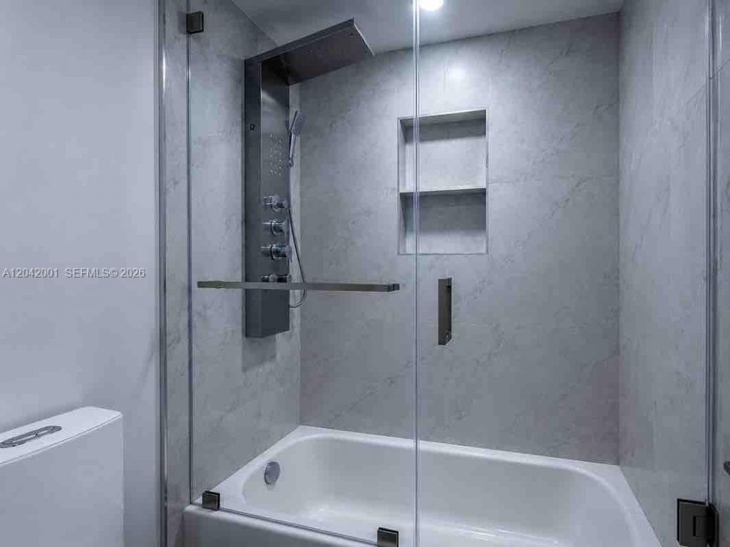 500 Bayview Dr, Unit 232, Sunny Isles Beach, FL 33160 Photo