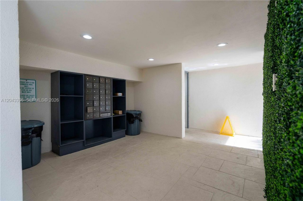 3265 Virginia St , Unit 11, Miami, FL 33133 Photo