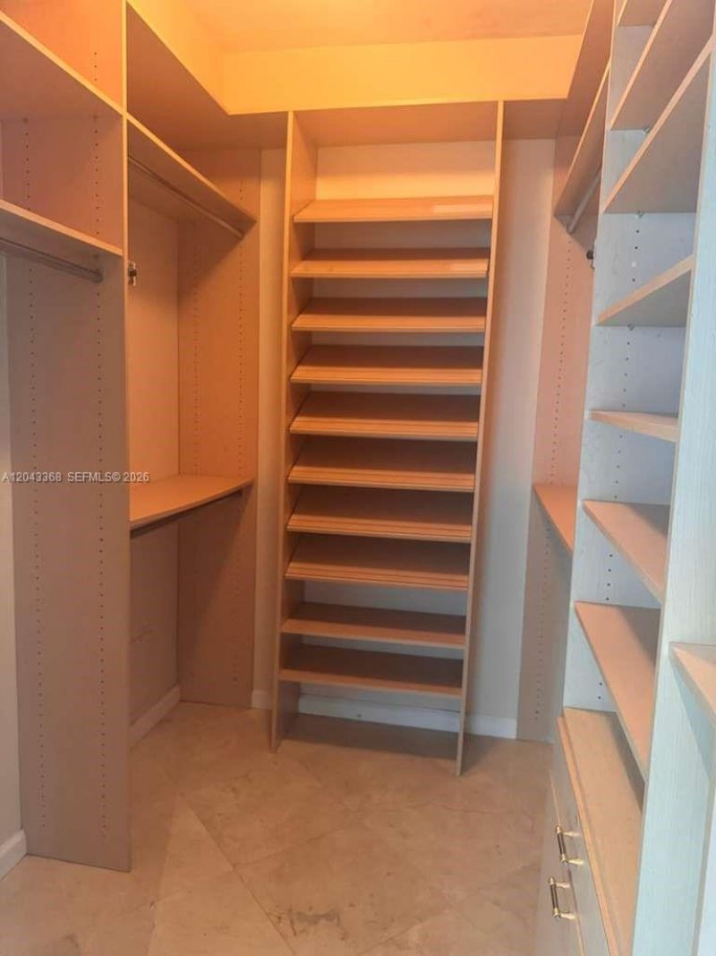 5025 Collins Ave , Unit 1602, Miami Beach, FL 33140 Photo