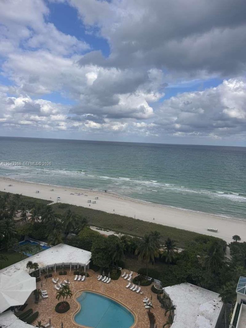 5025 Collins Ave , Unit 1602, Miami Beach, FL 33140 Photo