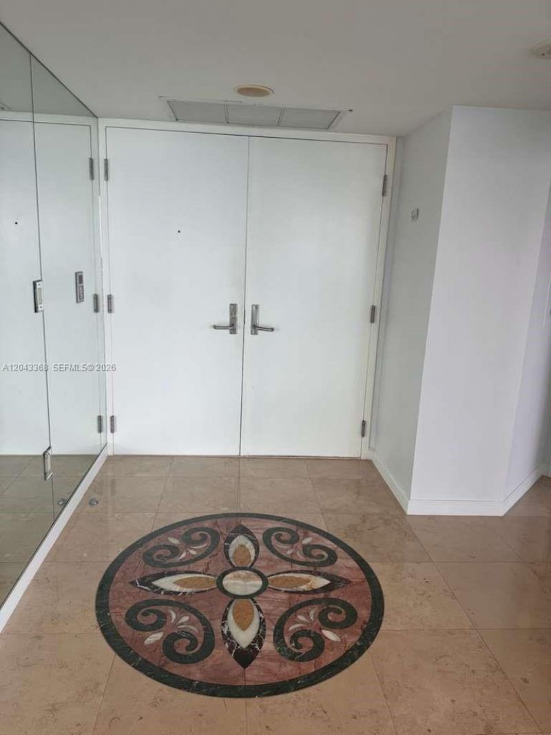 5025 Collins Ave , Unit 1602, Miami Beach, FL 33140 Photo