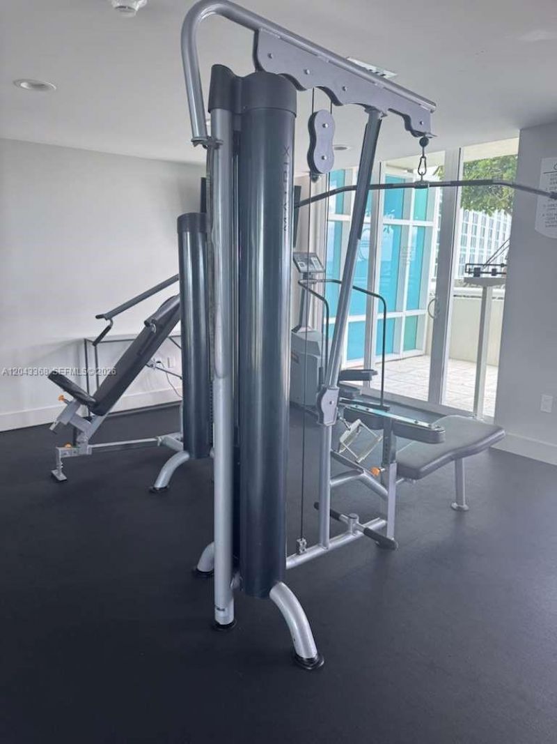 5025 Collins Ave , Unit 1602, Miami Beach, FL 33140 Photo
