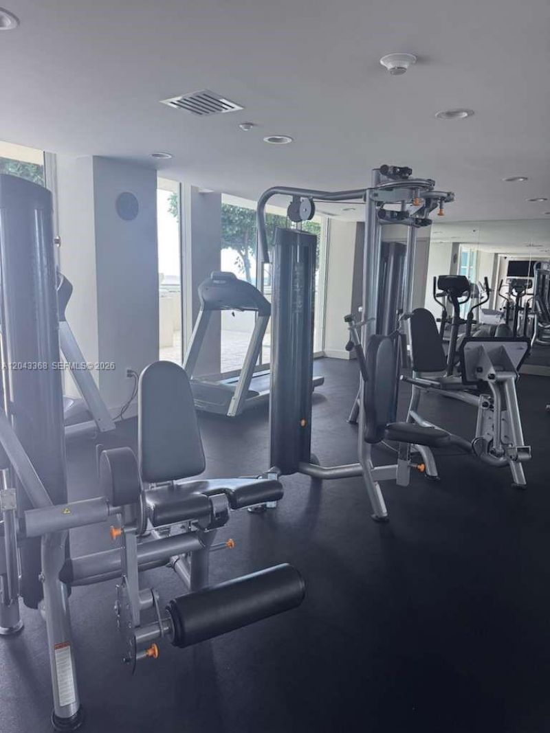 5025 Collins Ave , Unit 1602, Miami Beach, FL 33140 Photo