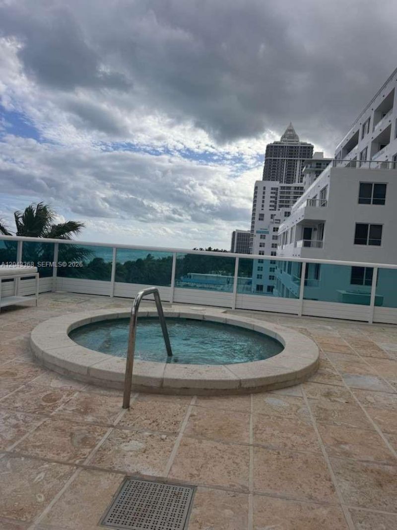 5025 Collins Ave , Unit 1602, Miami Beach, FL 33140 Photo