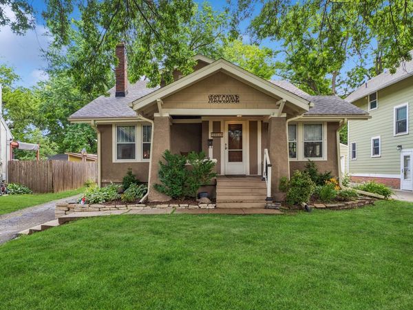 1131 45th Street, Des Moines, IA 50311