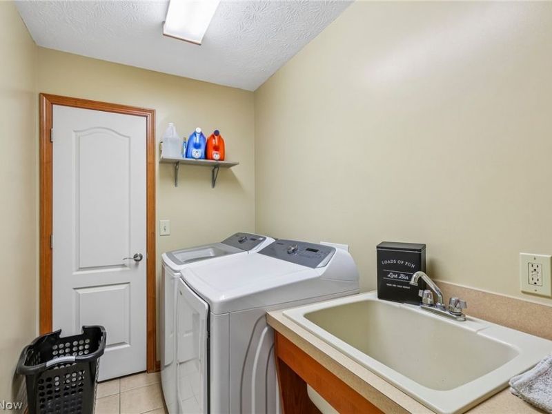 964 Dock Road, Madison, OH 44057 Photo 12