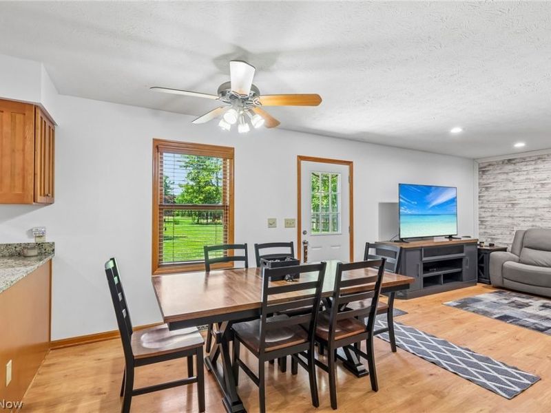 964 Dock Road, Madison, OH 44057 Photo 6